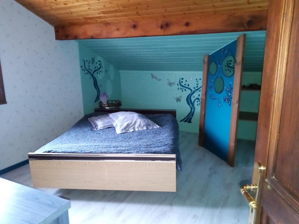 Zimmer Mit Fruehstueck Challes-les-Eaux Exterior photo