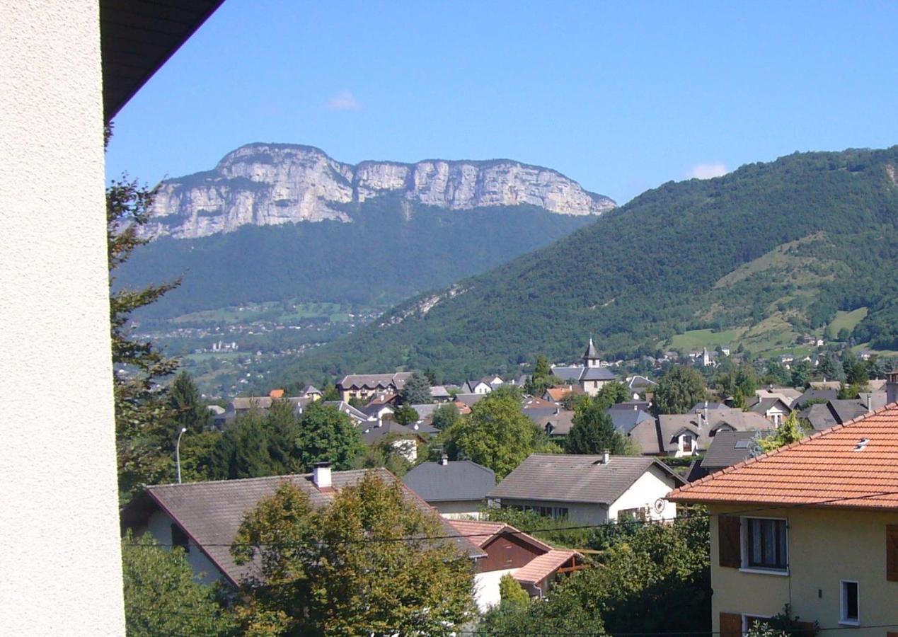Zimmer Mit Fruehstueck Challes-les-Eaux Exterior photo