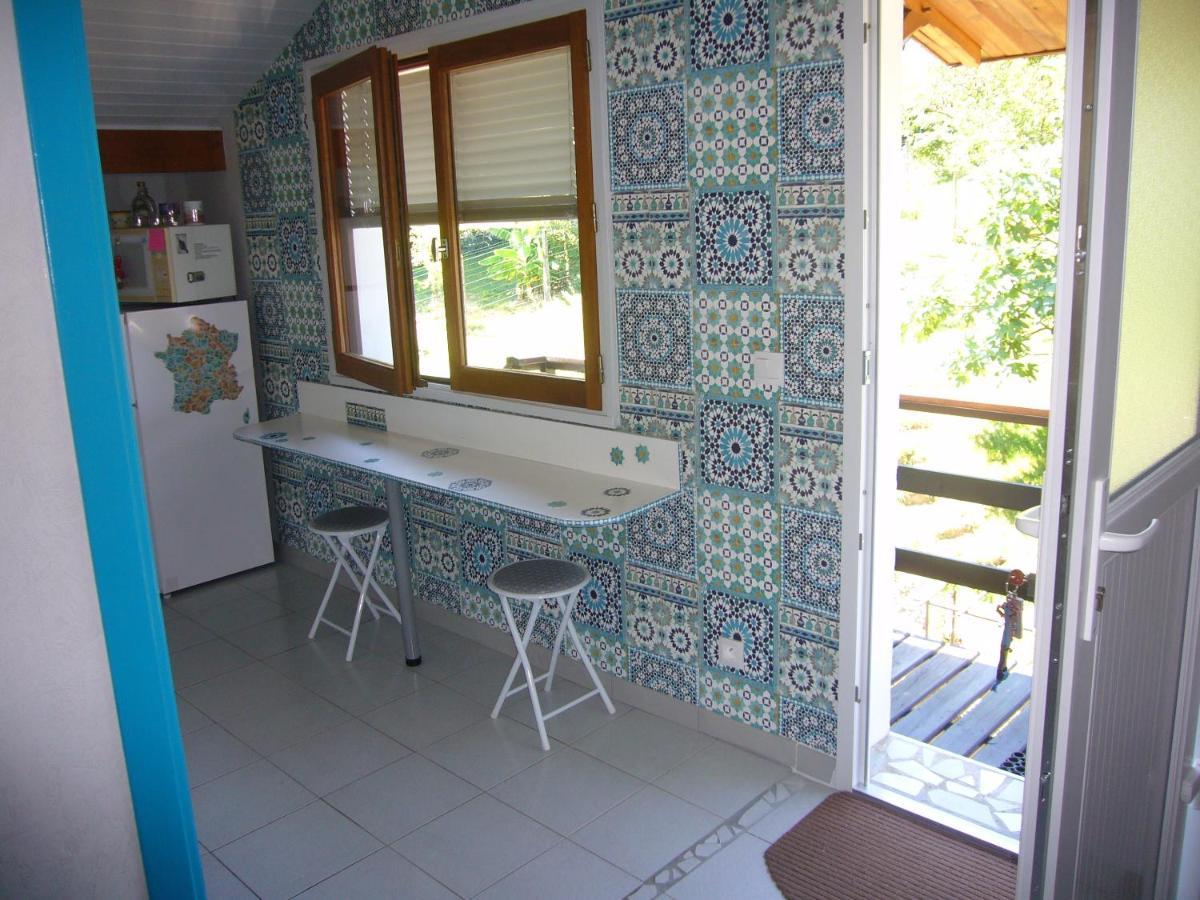Zimmer Mit Fruehstueck Challes-les-Eaux Exterior photo