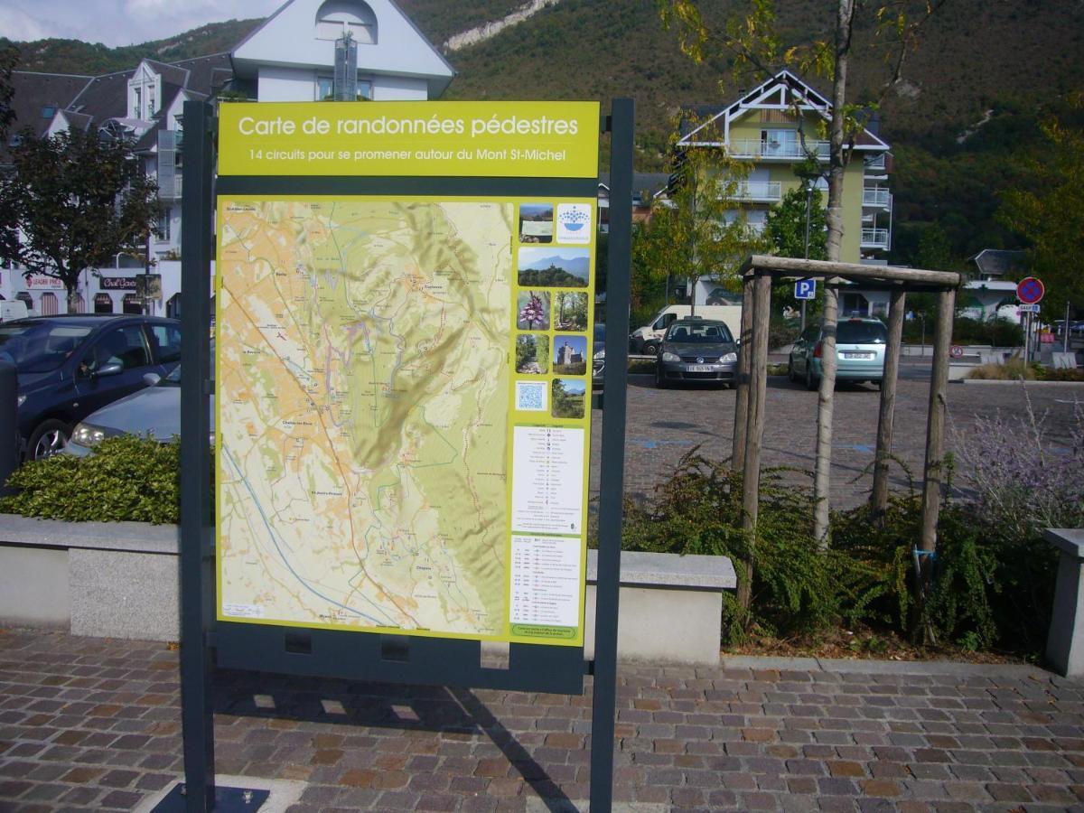 Zimmer Mit Fruehstueck Challes-les-Eaux Exterior photo
