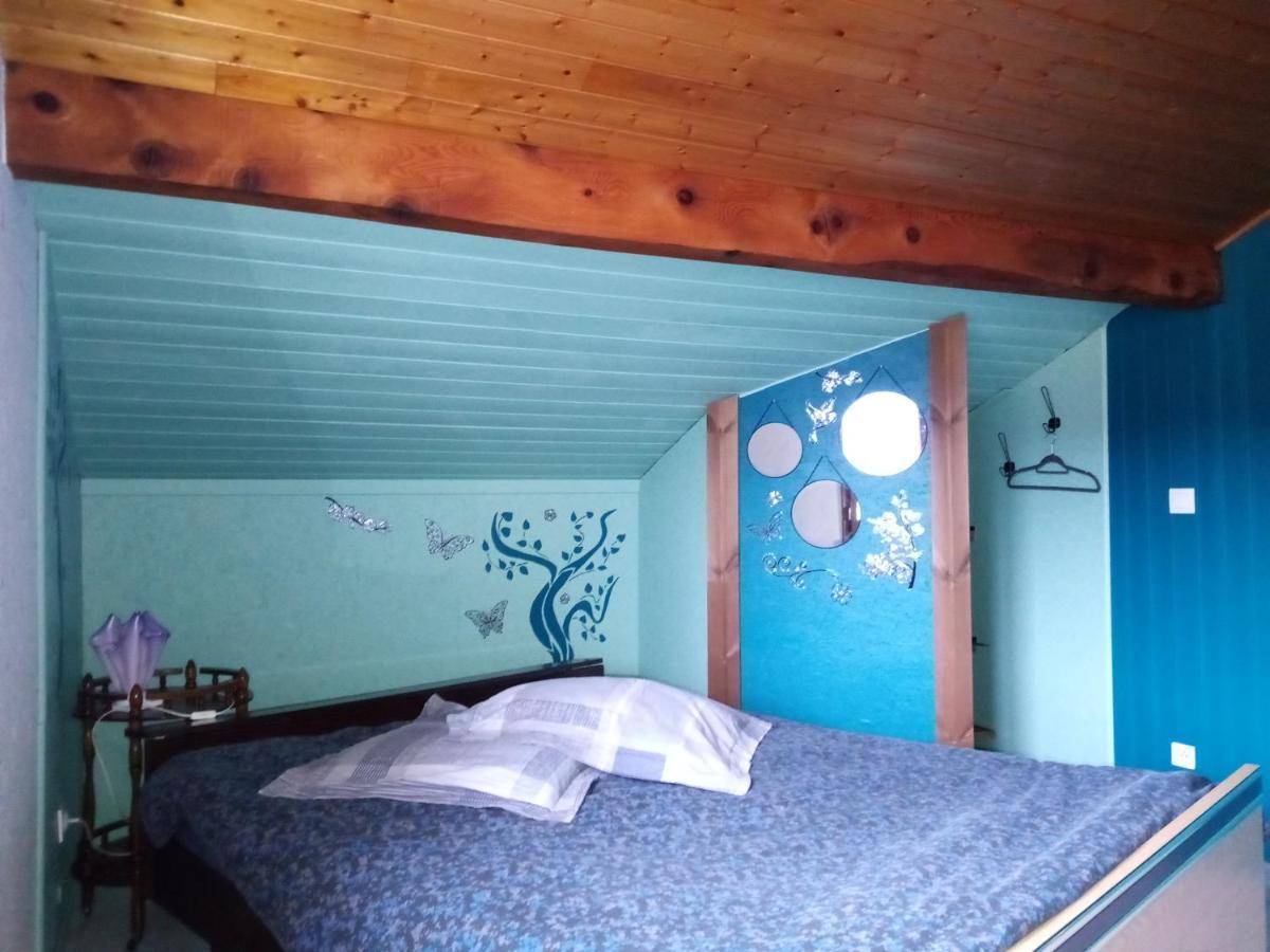 Zimmer Mit Fruehstueck Challes-les-Eaux Exterior photo