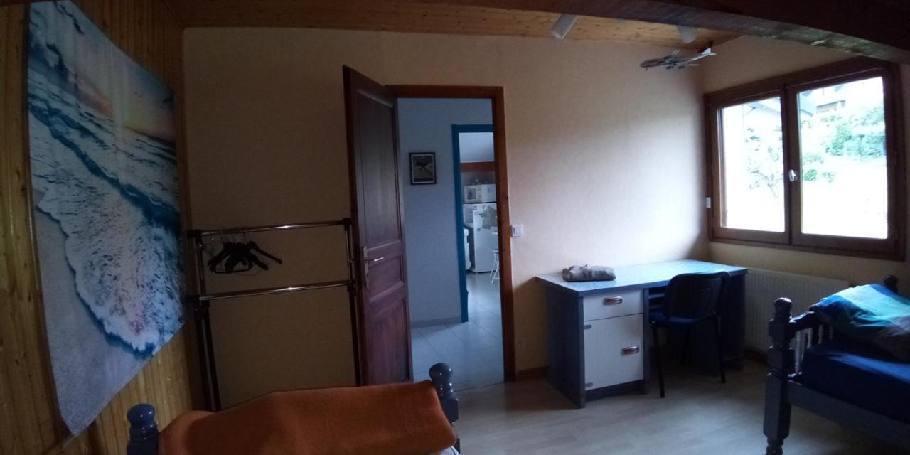Zimmer Mit Fruehstueck Challes-les-Eaux Exterior photo