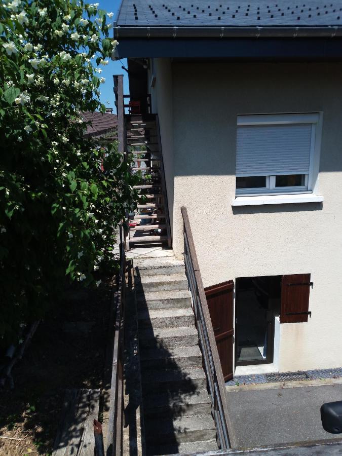 Zimmer Mit Fruehstueck Challes-les-Eaux Exterior photo